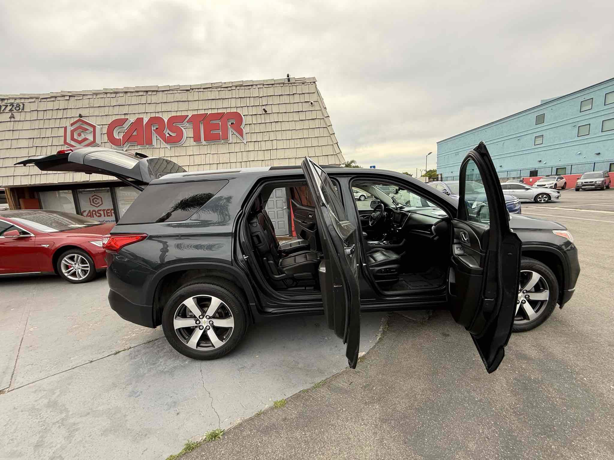 Used 2018 Chevrolet Traverse LT image 22