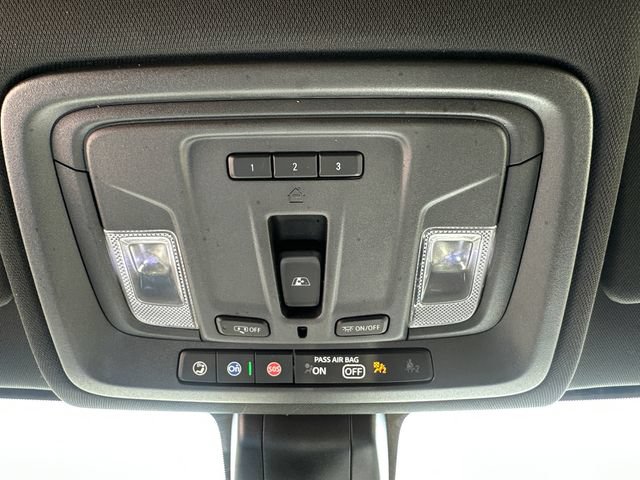 Used 2023 Chevrolet Silverado 2500 High Country AWD/4WD image 42