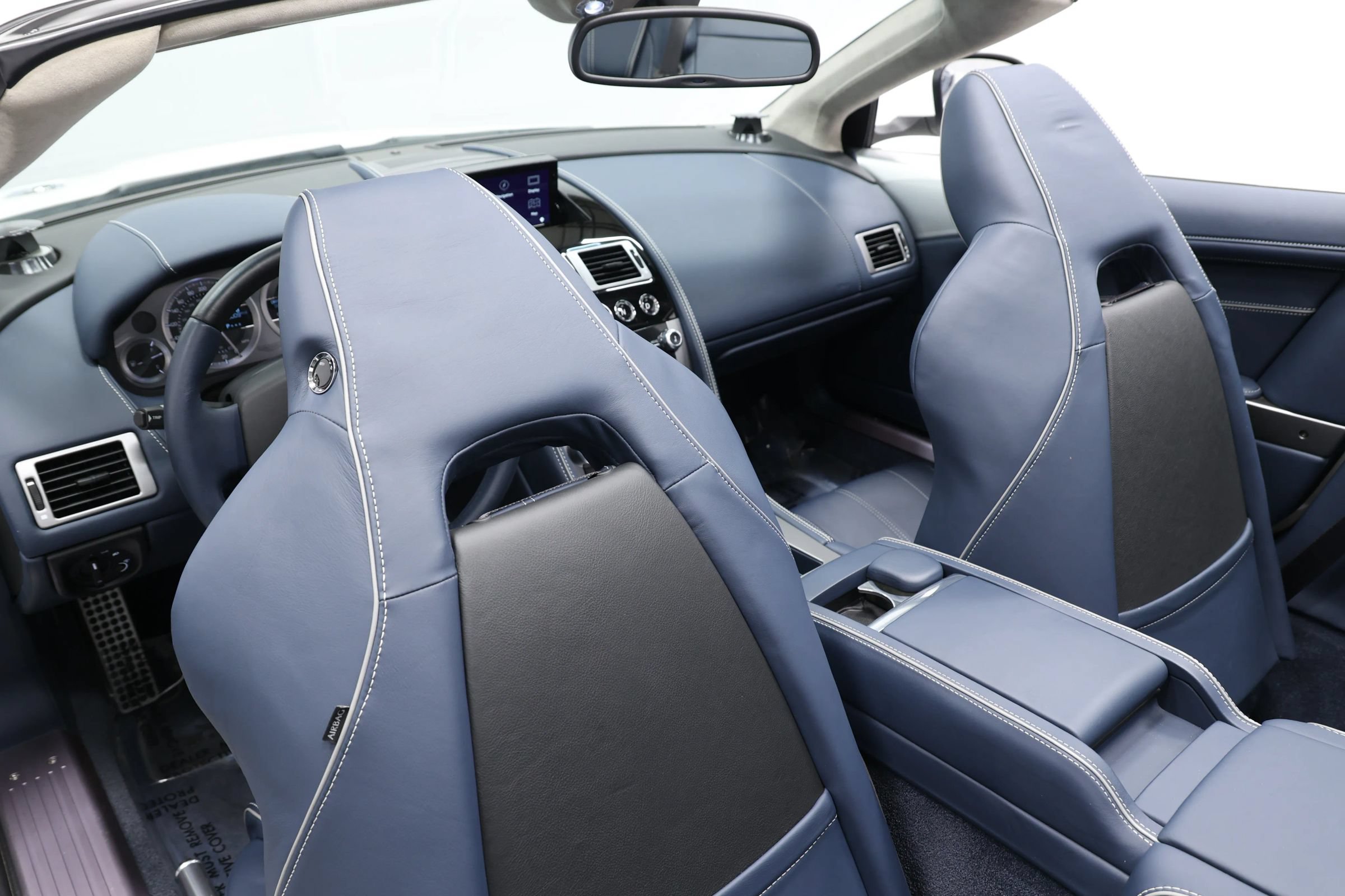 Used 2012 Aston Martin Virage Volante RWD image 52