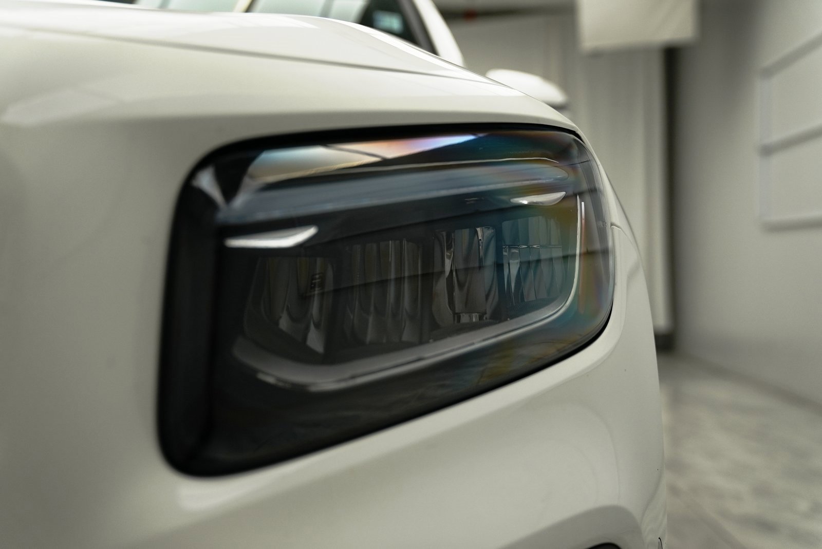 Used 2025 Mercedes-Benz GLB 250 4MATIC image 17