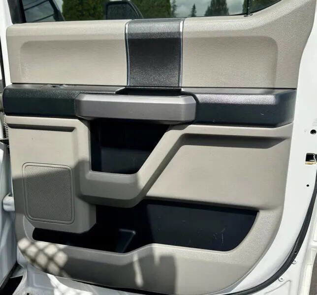 Used 2019 Ford F550 4x4 Crew Cab Super Duty image 27