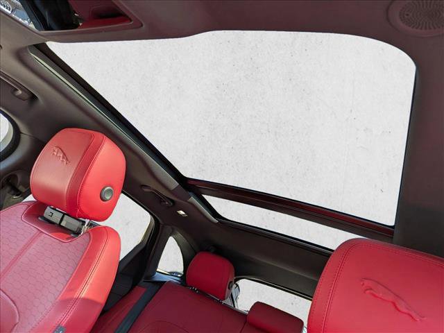 Certified 2025 Jaguar F-PACE R-Dynamic S image 16