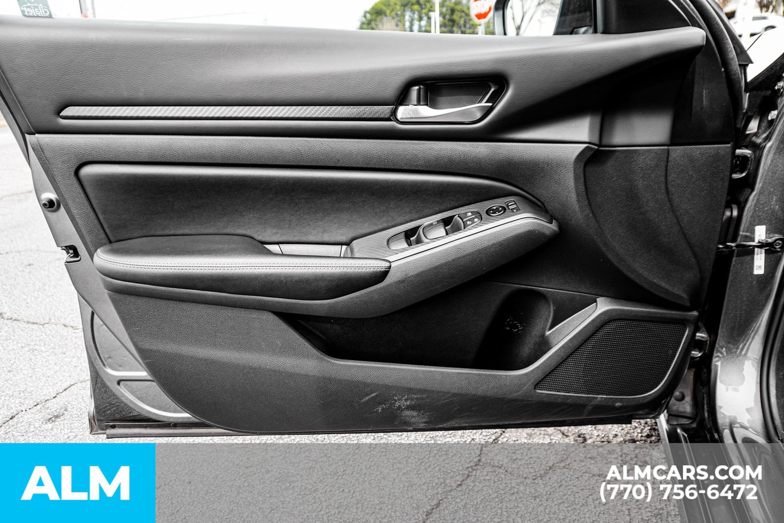 Used 2024 Nissan Altima 2.5 SV image 51