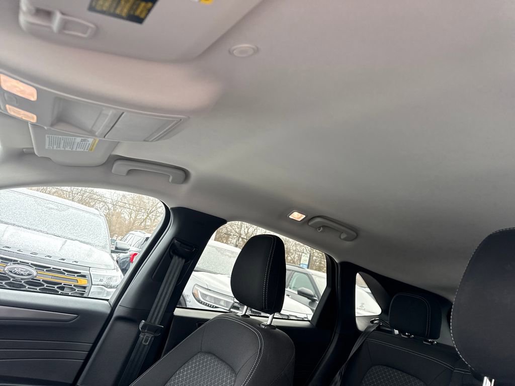 Used 2025 Ford Escape Active image 20