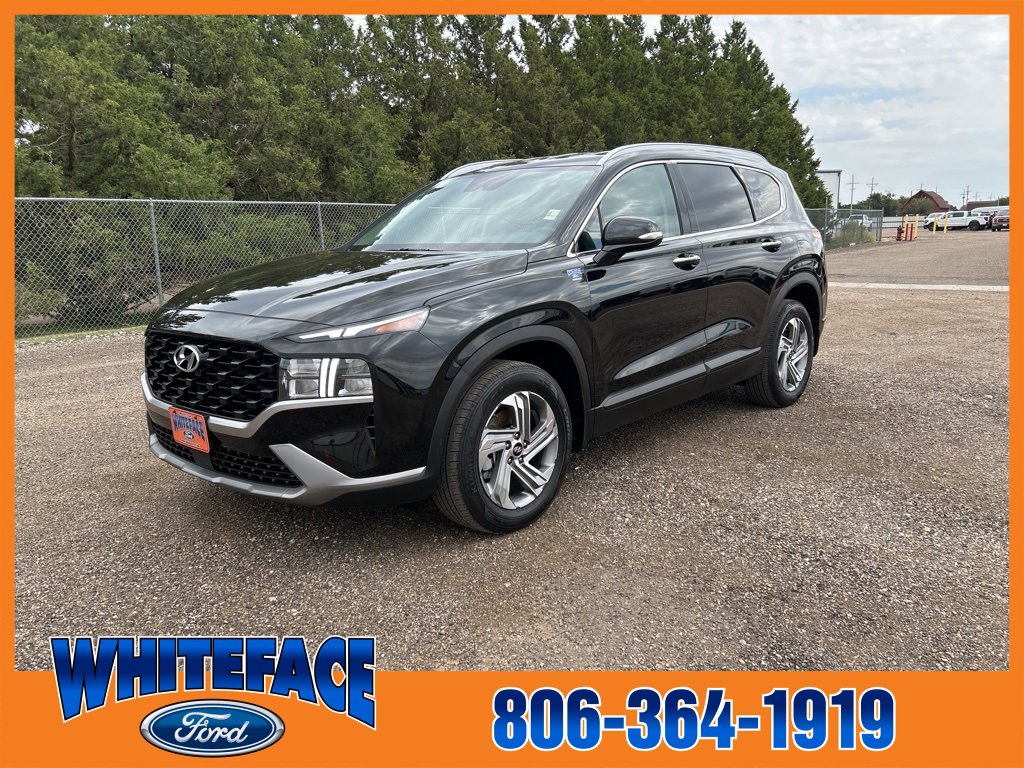 Used 2023 Hyundai Santa Fe SEL image 2