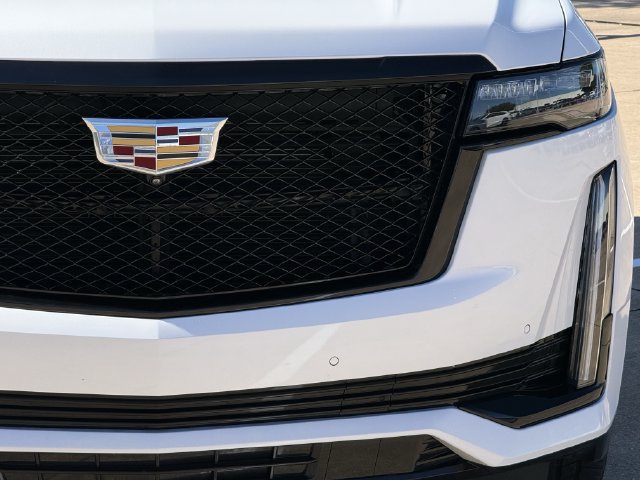 Used 2023 Cadillac Escalade Sport AWD/4WD image 8