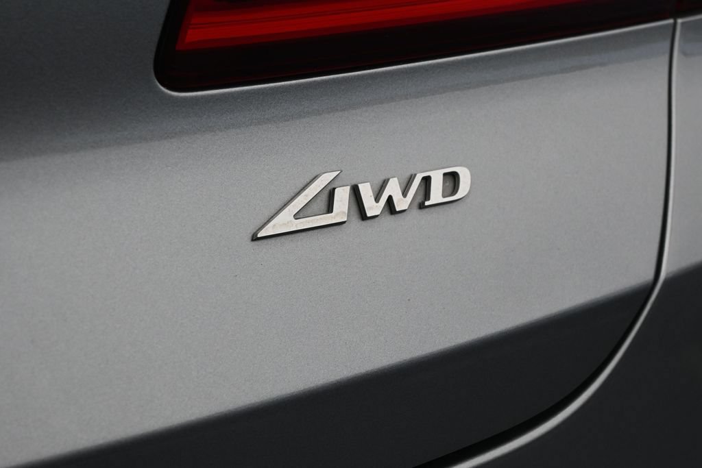 Used 2025 Genesis GV80 2.5T Standard AWD/4WD image 38
