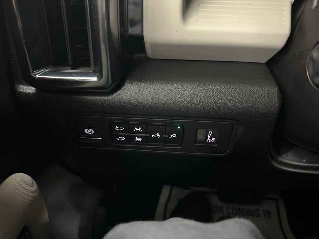 New 2026 GMC Hummer EV 2X image 42