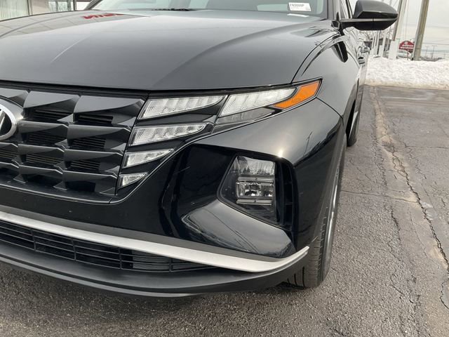 Used 2023 Hyundai Tucson SE image 35