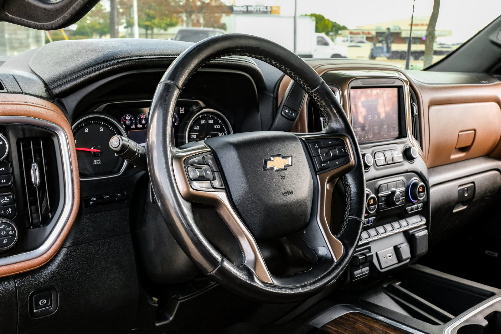 Used 2023 Chevrolet Silverado 2500 High Country w/ Technology Package AWD/4WD image 19