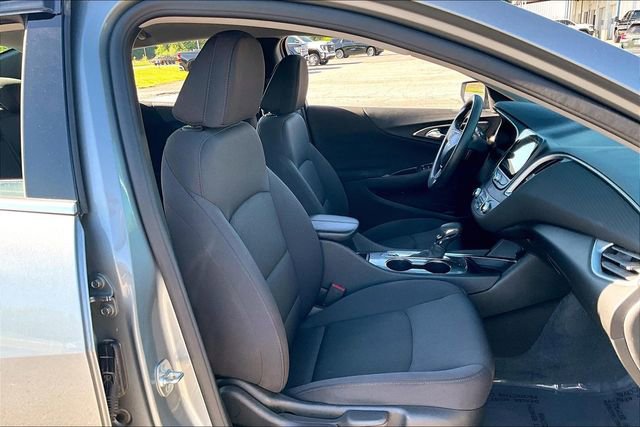 Used 2025 Chevrolet Malibu LT FWD image 29