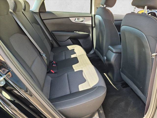 Used 2024 Kia Forte LXS w/ LXS Technology Package FWD image 18