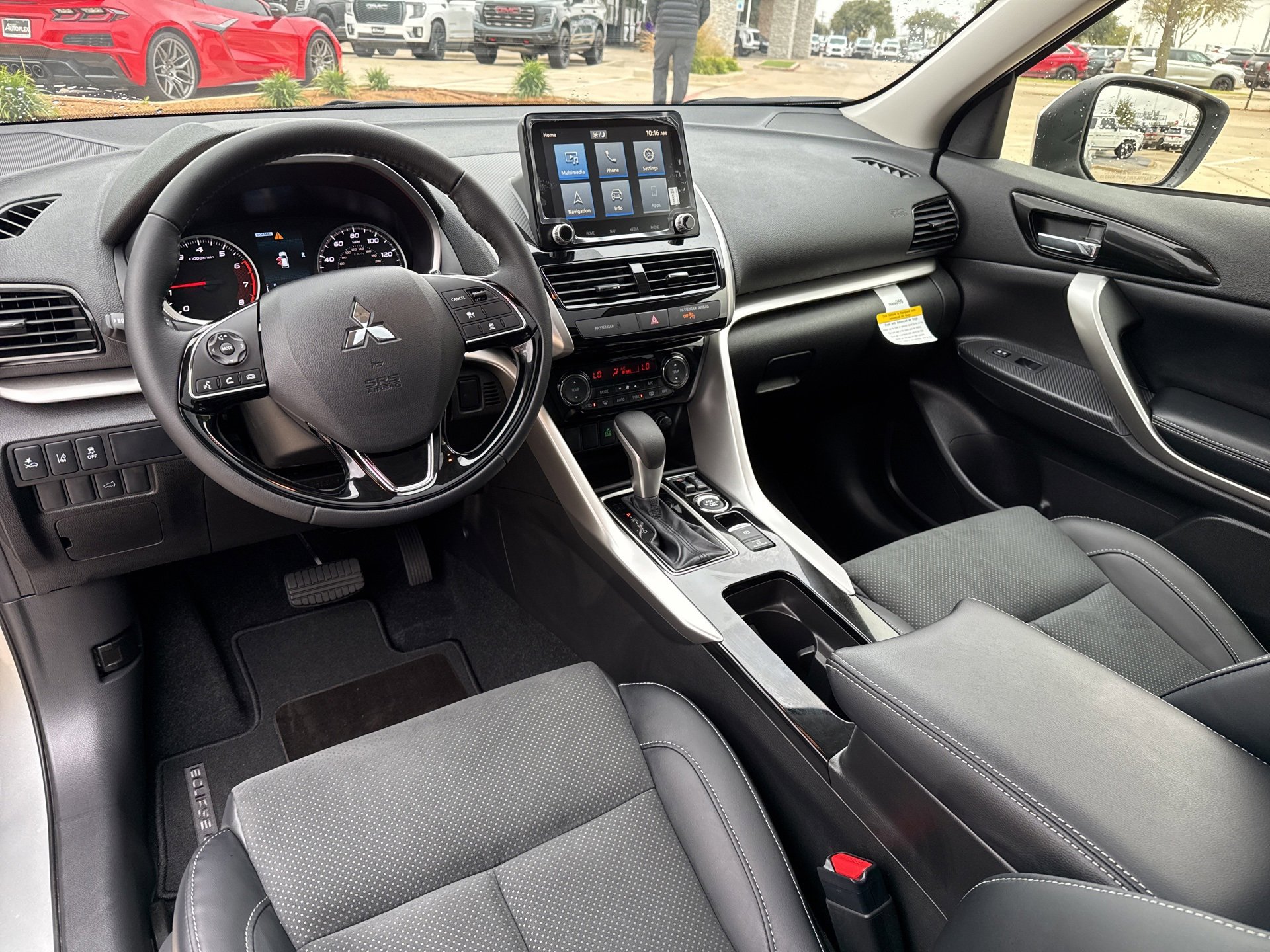 Used 2025 Mitsubishi Eclipse Cross SE image 8