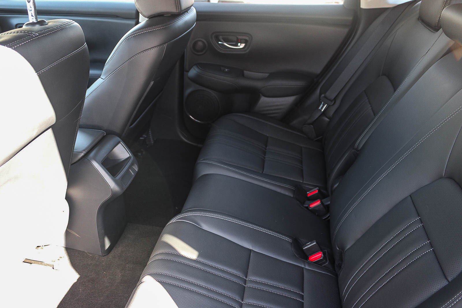 Certified 2024 Honda HR-V EX-L image 19