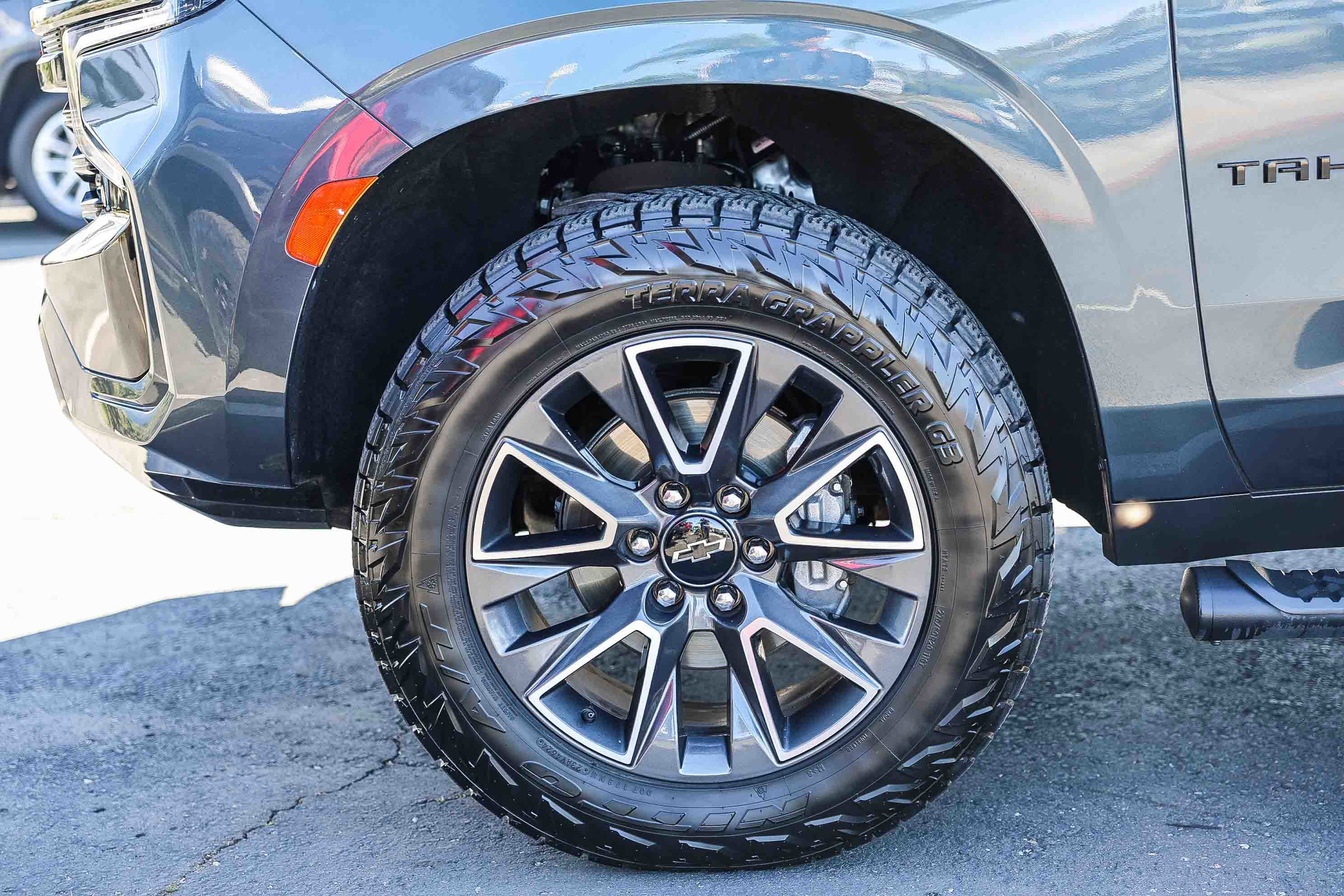 Used 2021 Chevrolet Tahoe Z71 w/ Max Trailering Package image 32