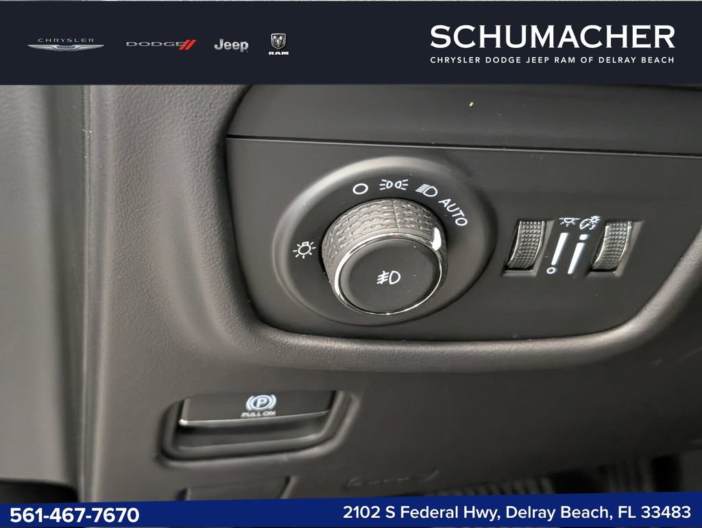 New 2025 Jeep Grand Cherokee Summit AWD/4WD image 22