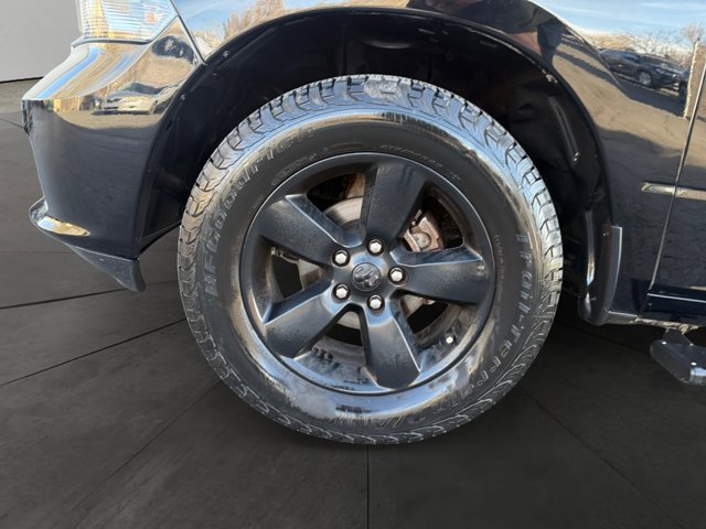 Used 2021 RAM 1500 Express image 9