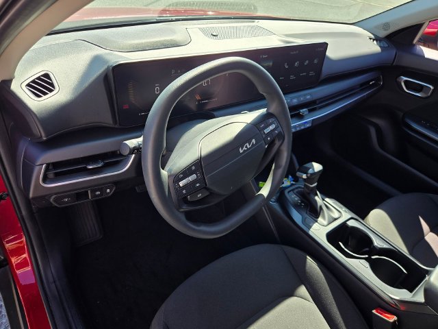 Used 2026 Kia K4 FWD image 8