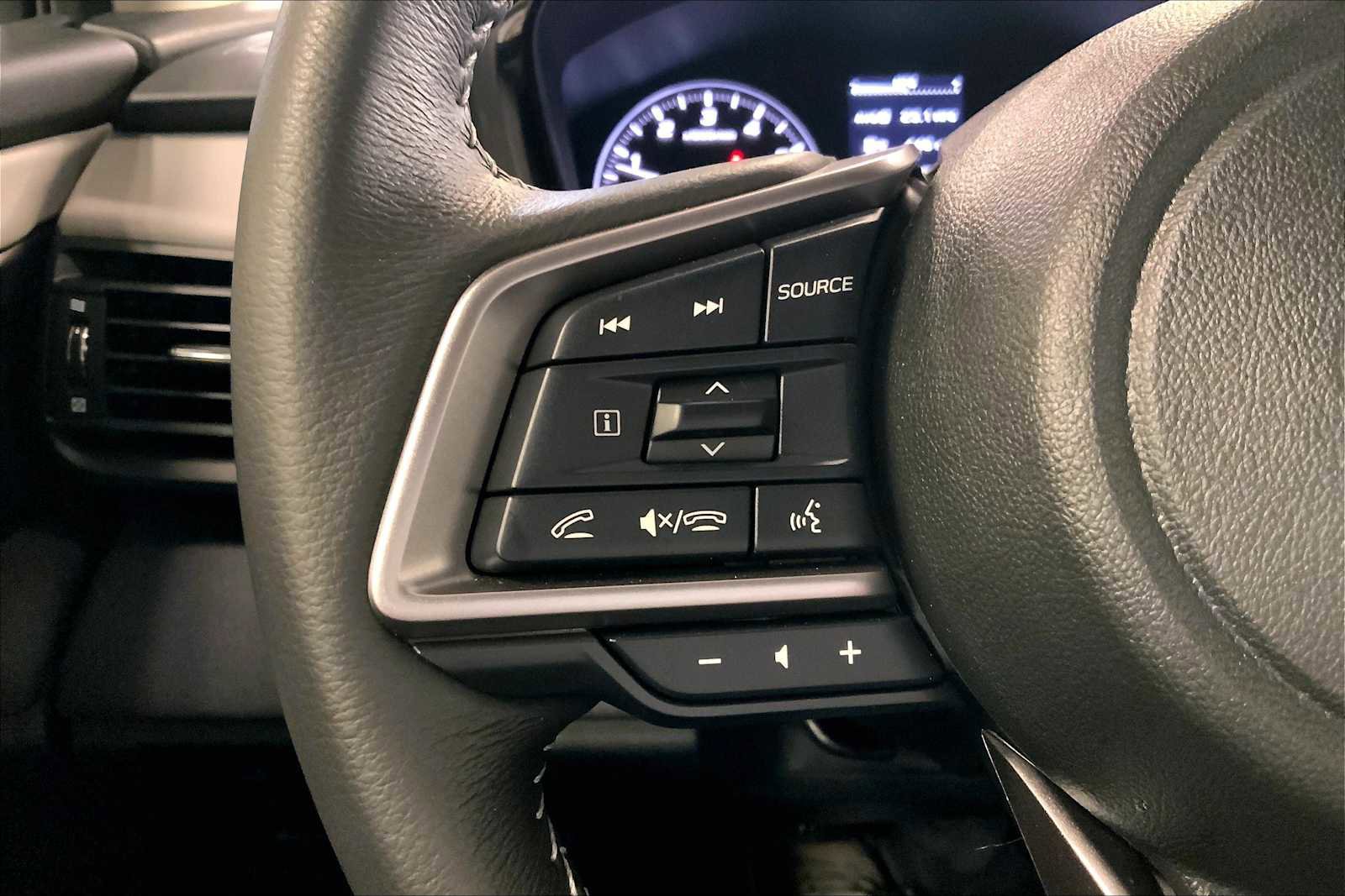 Certified 2025 Subaru Outback Premium image 22