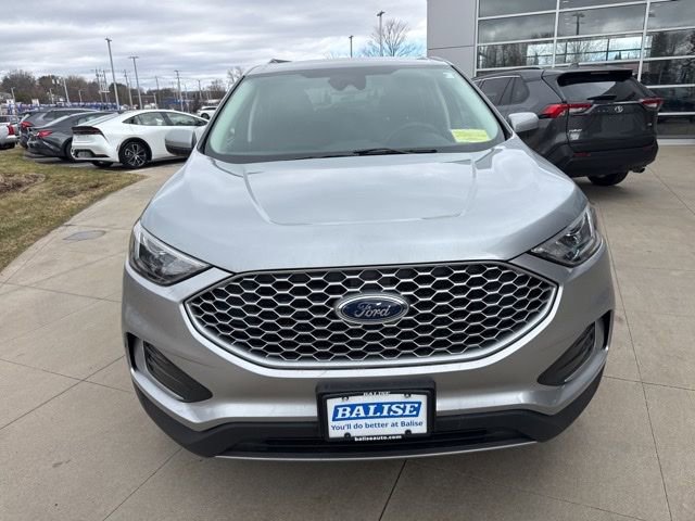 Used 2024 Ford Edge SEL AWD/4WD image 2