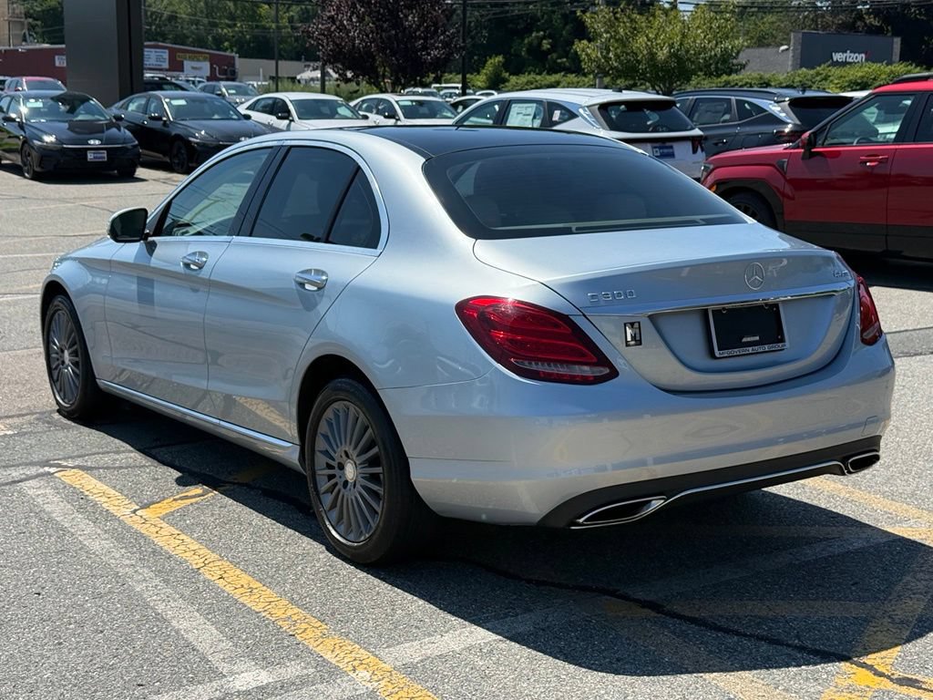 Used 2015 Mercedes-Benz C 300 4MATIC Sedan image 3