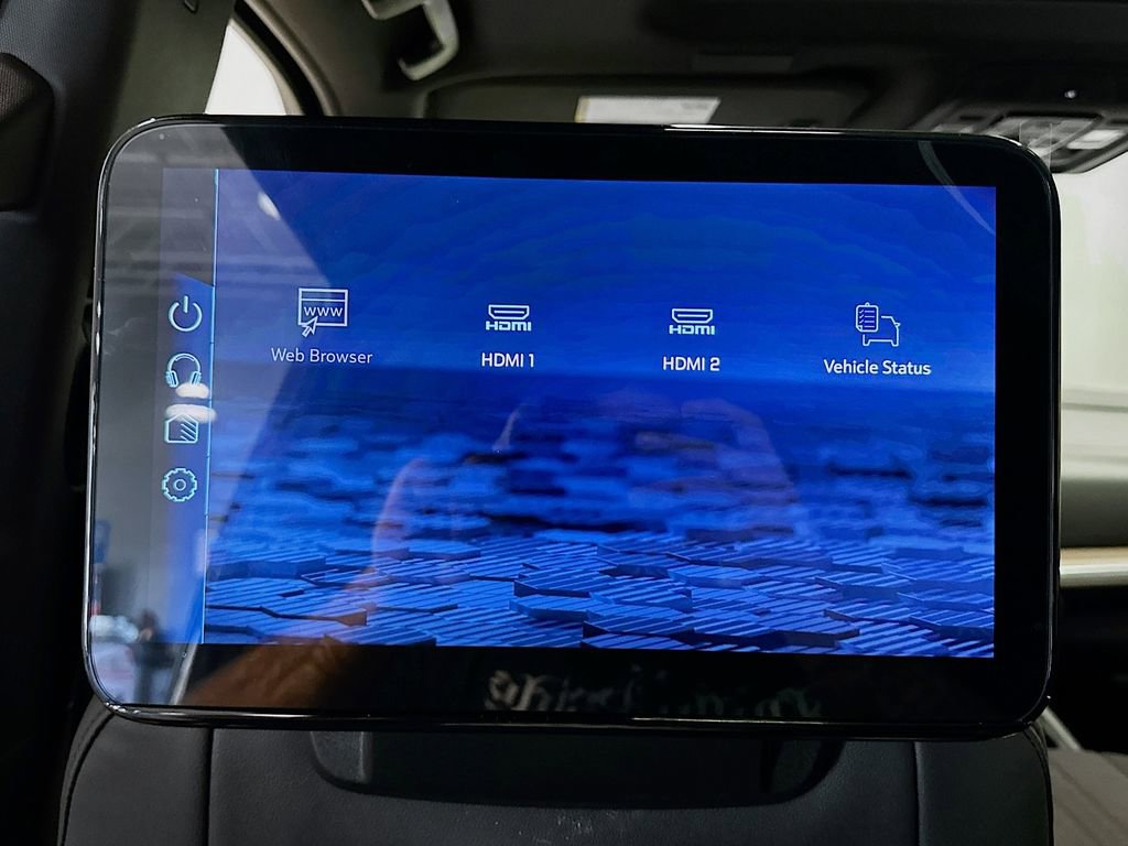 New 2026 Chevrolet Suburban High Country image 28