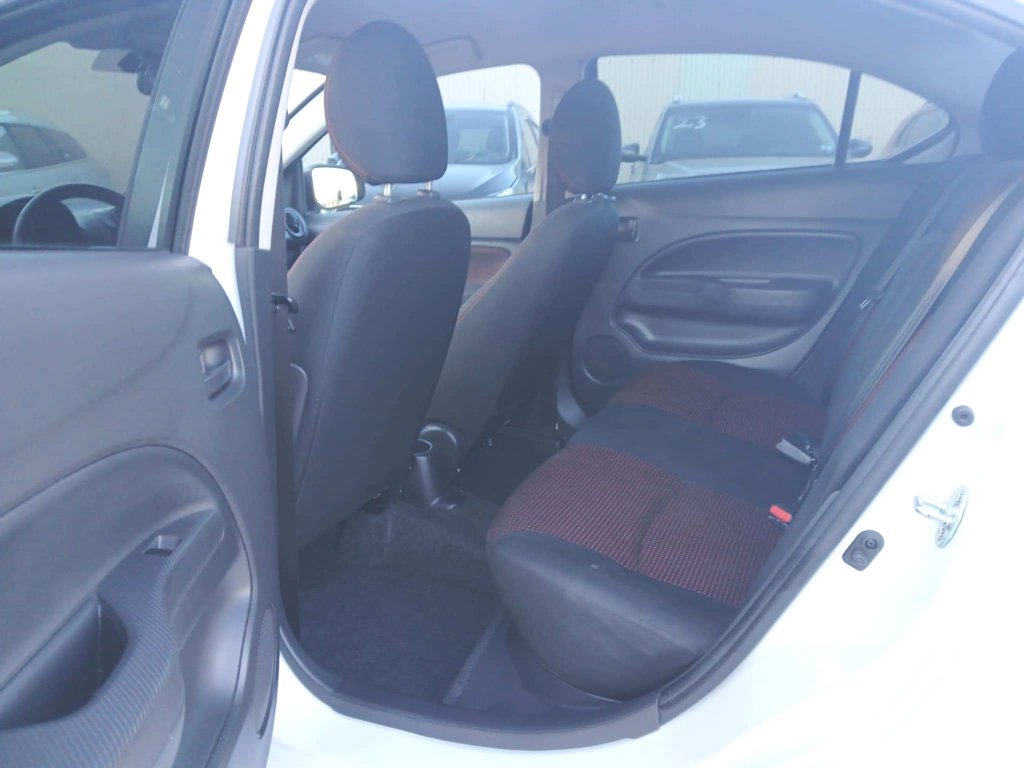 Used 2022 Mitsubishi Mirage G4 Black Edition image 11