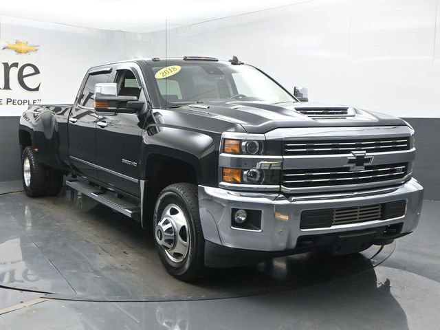 Used 2018 Chevrolet Silverado 3500 LTZ w/ Duramax Plus Package image 49