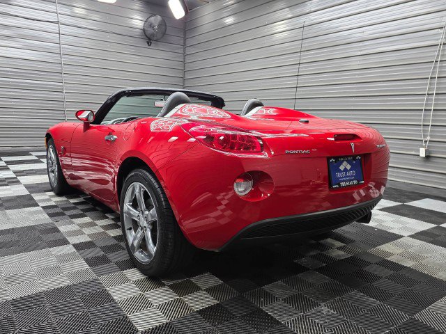 Used 2006 Pontiac Solstice Convertible w/ Premium Package RWD image 8