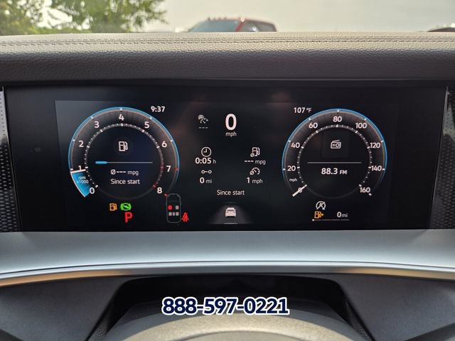 New 2026 Volkswagen Tiguan SE FWD image 19
