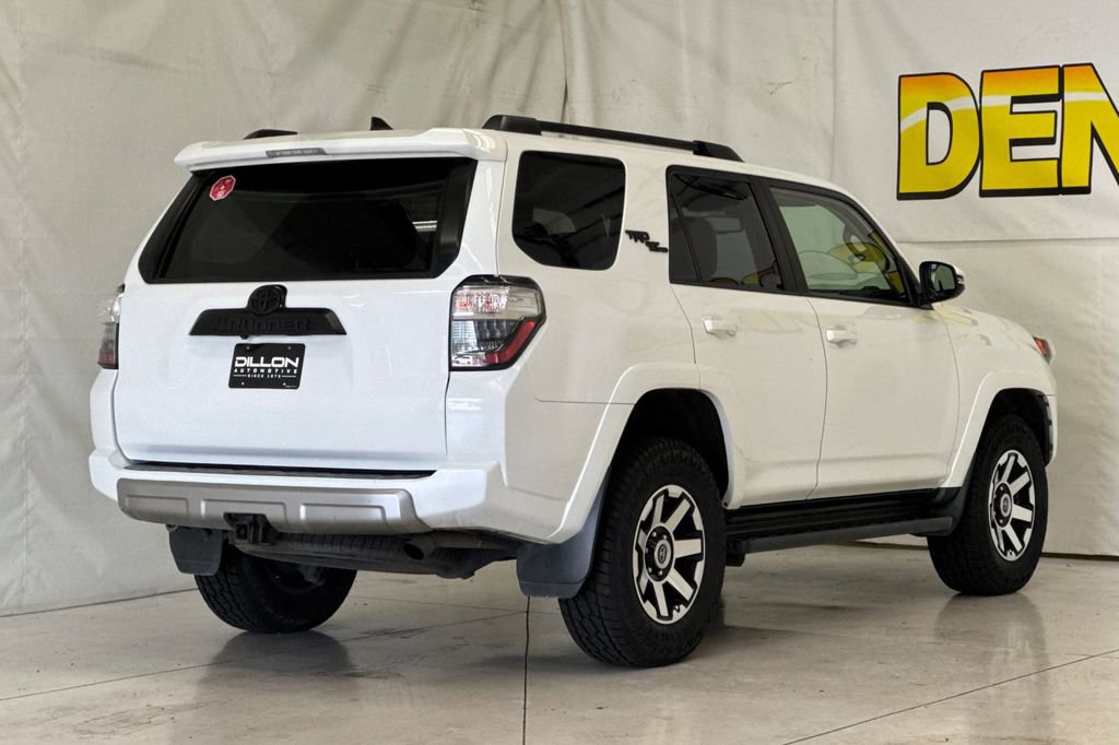 Used 2021 Toyota 4Runner TRD Off-Road Premium AWD/4WD image 4