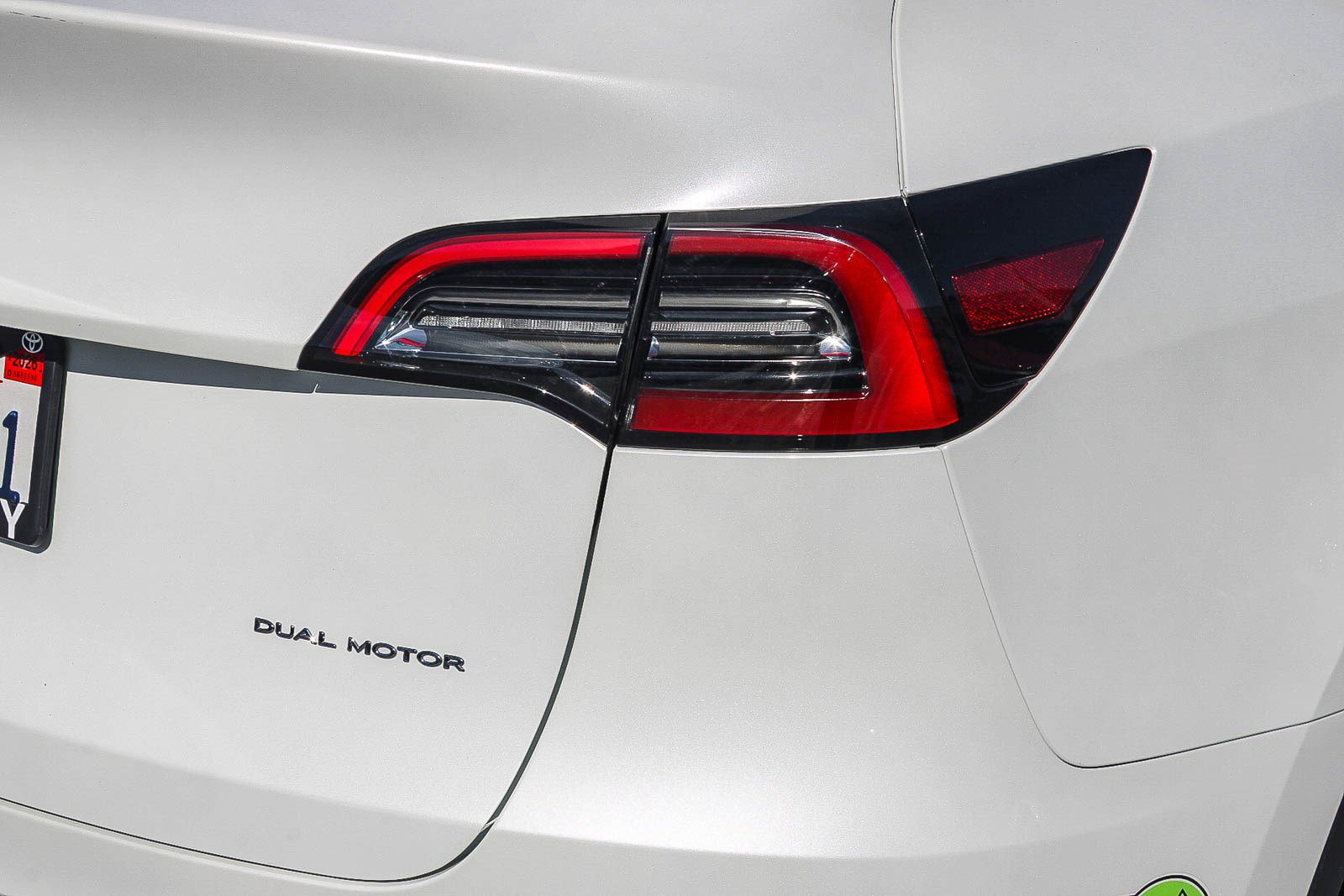 Used 2023 Tesla Model Y Long Range image 10