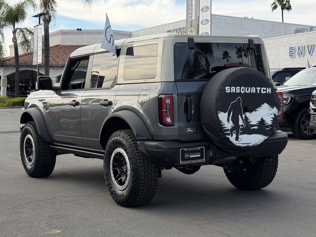 New 2026 Ford Bronco Badlands w/ Sasquatch Package AWD/4WD image 6