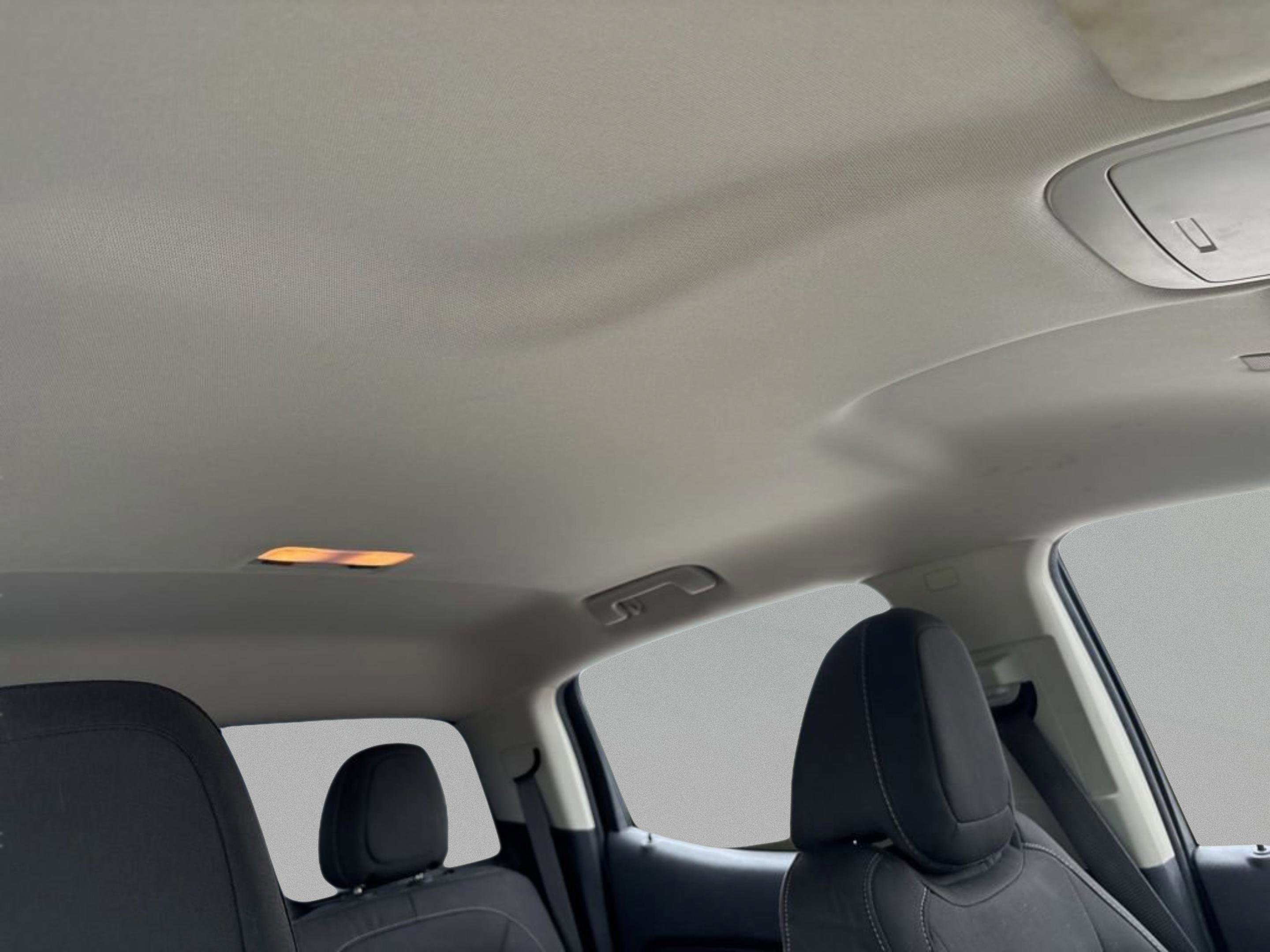 Used 2020 Chevrolet Colorado LT AWD/4WD image 30