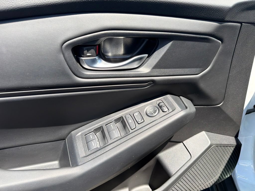 Certified 2024 Honda Accord EX image 26