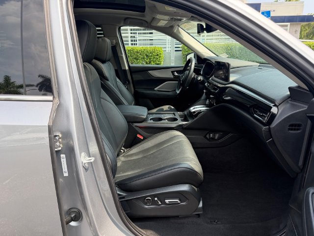Certified 2025 Acura MDX SH-AWD image 17