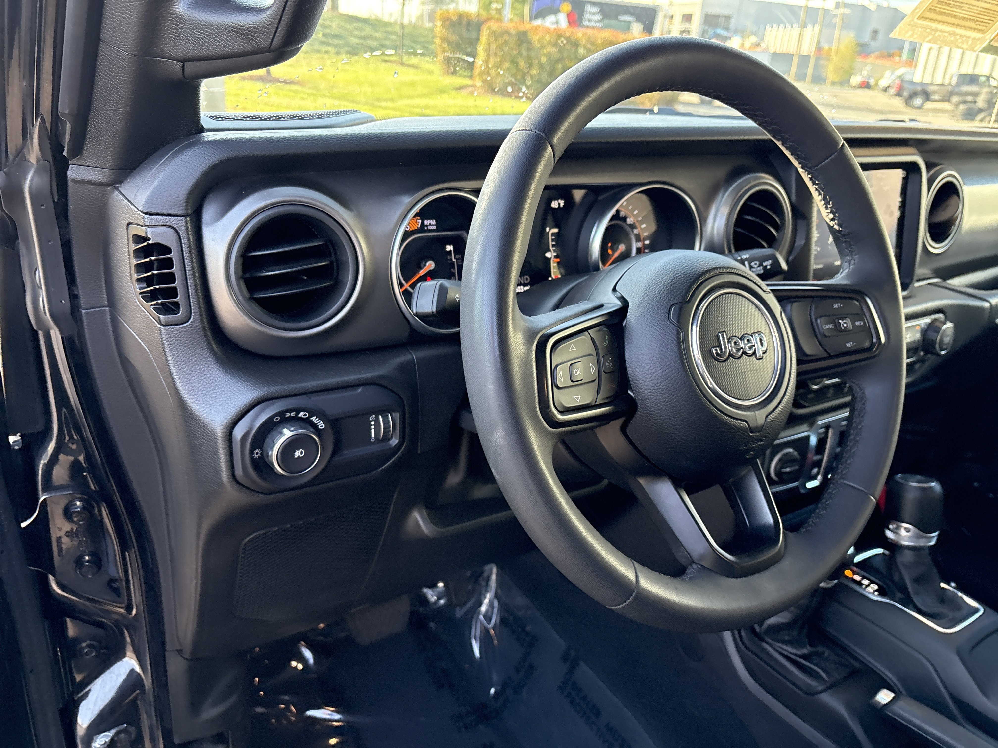 Certified 2023 Jeep Wrangler Sport AWD/4WD image 18