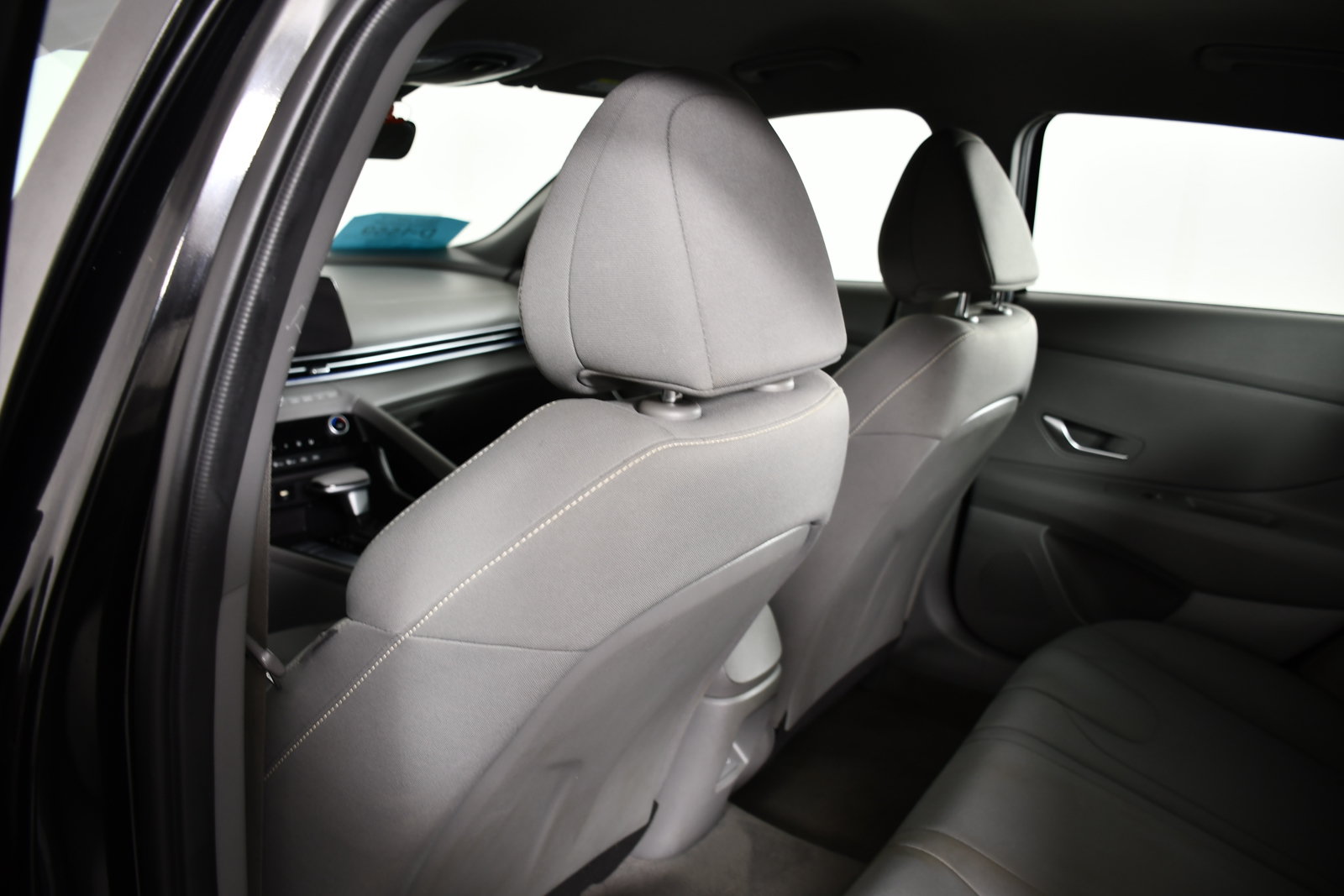 Used 2024 Hyundai Elantra SEL FWD image 48