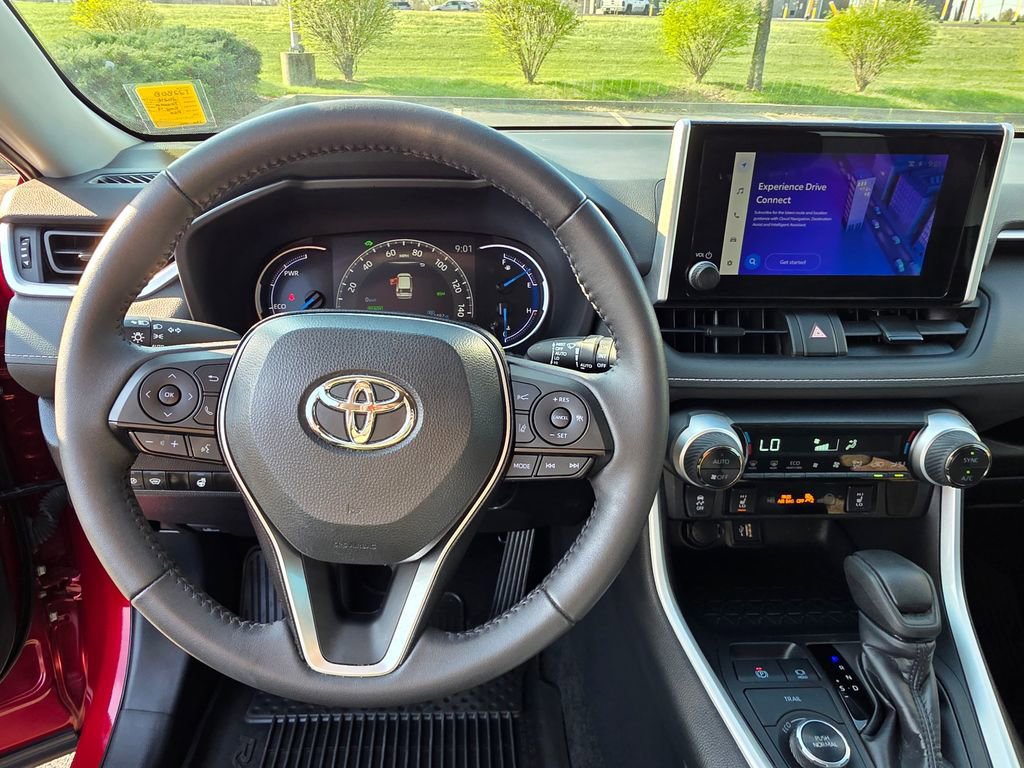 Used 2024 Toyota RAV4 XLE w/ Convenience Package AWD/4WD image 15