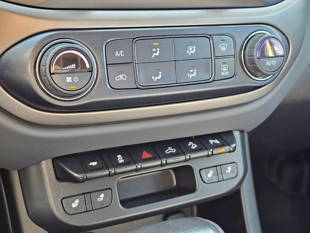 Used 2019 Chevrolet Colorado Z71 AWD/4WD image 30