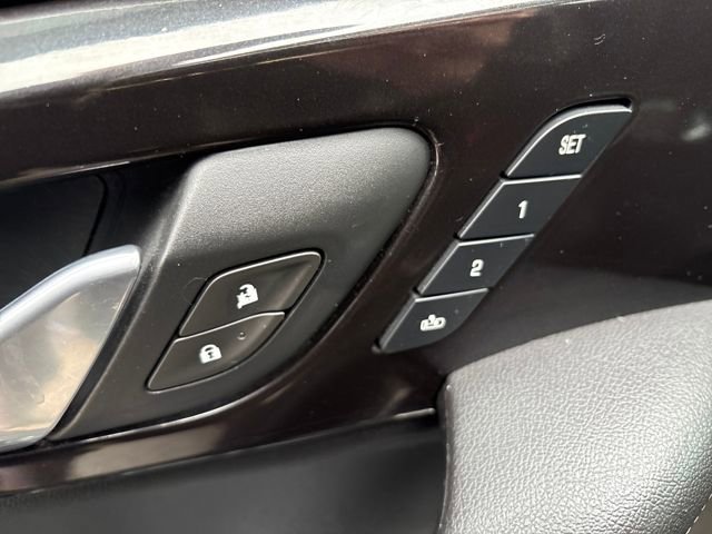 Used 2019 Chevrolet Blazer Premier w/ Sun and Wheels Package image 14