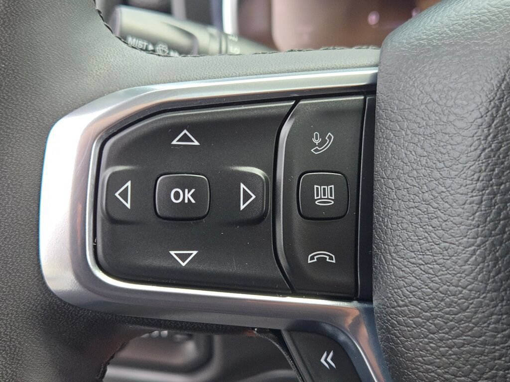 Used 2025 RAM 1500 Laramie w/ Night Edition AWD/4WD image 37