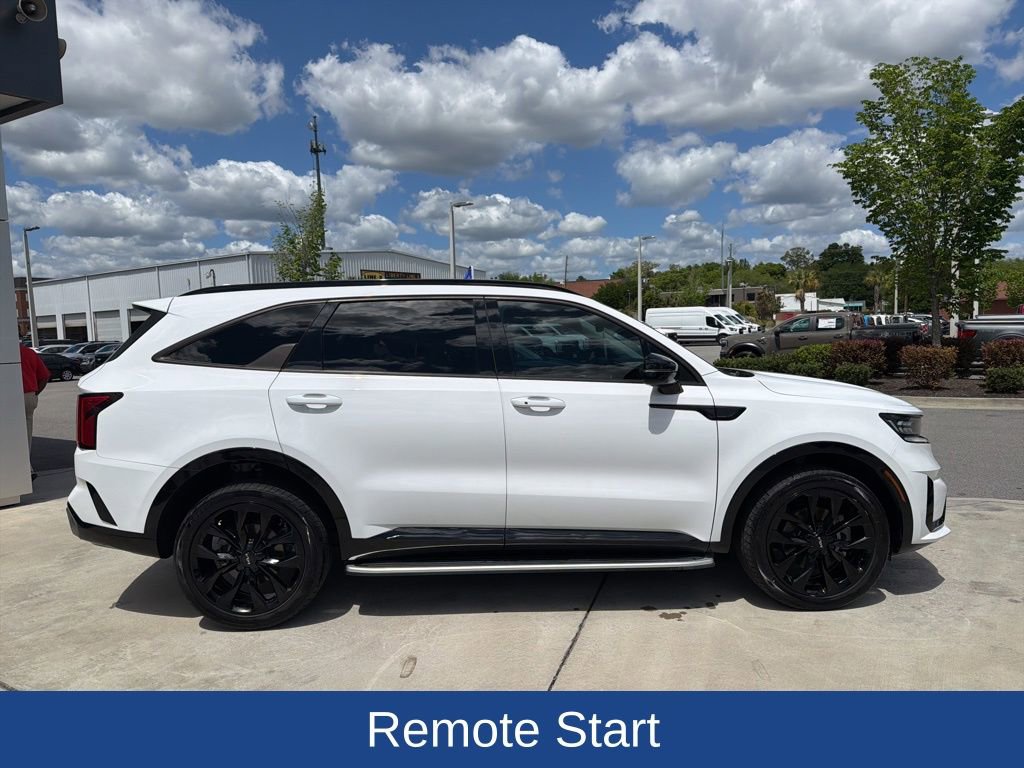 Used 2023 Kia Sorento SX image 11