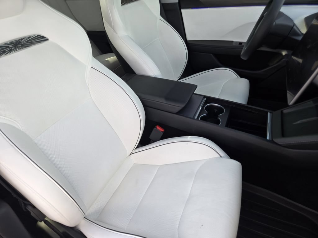 Used 2025 Tesla Model 3 Performance AWD/4WD image 9