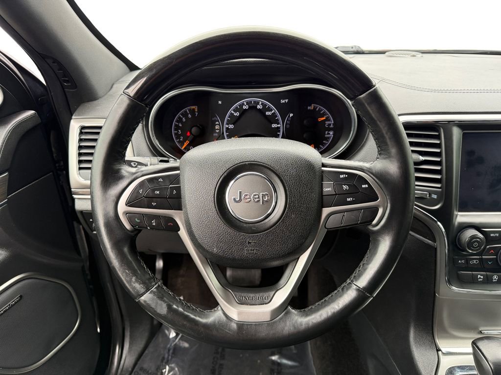 Used 2018 Jeep Grand Cherokee Overland image 12