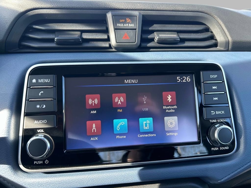 Used 2025 Nissan Versa SV w/ Trunk Package image 27