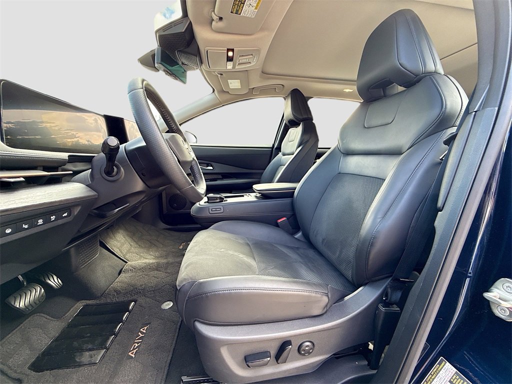 Used 2023 Nissan Ariya FWD image 23