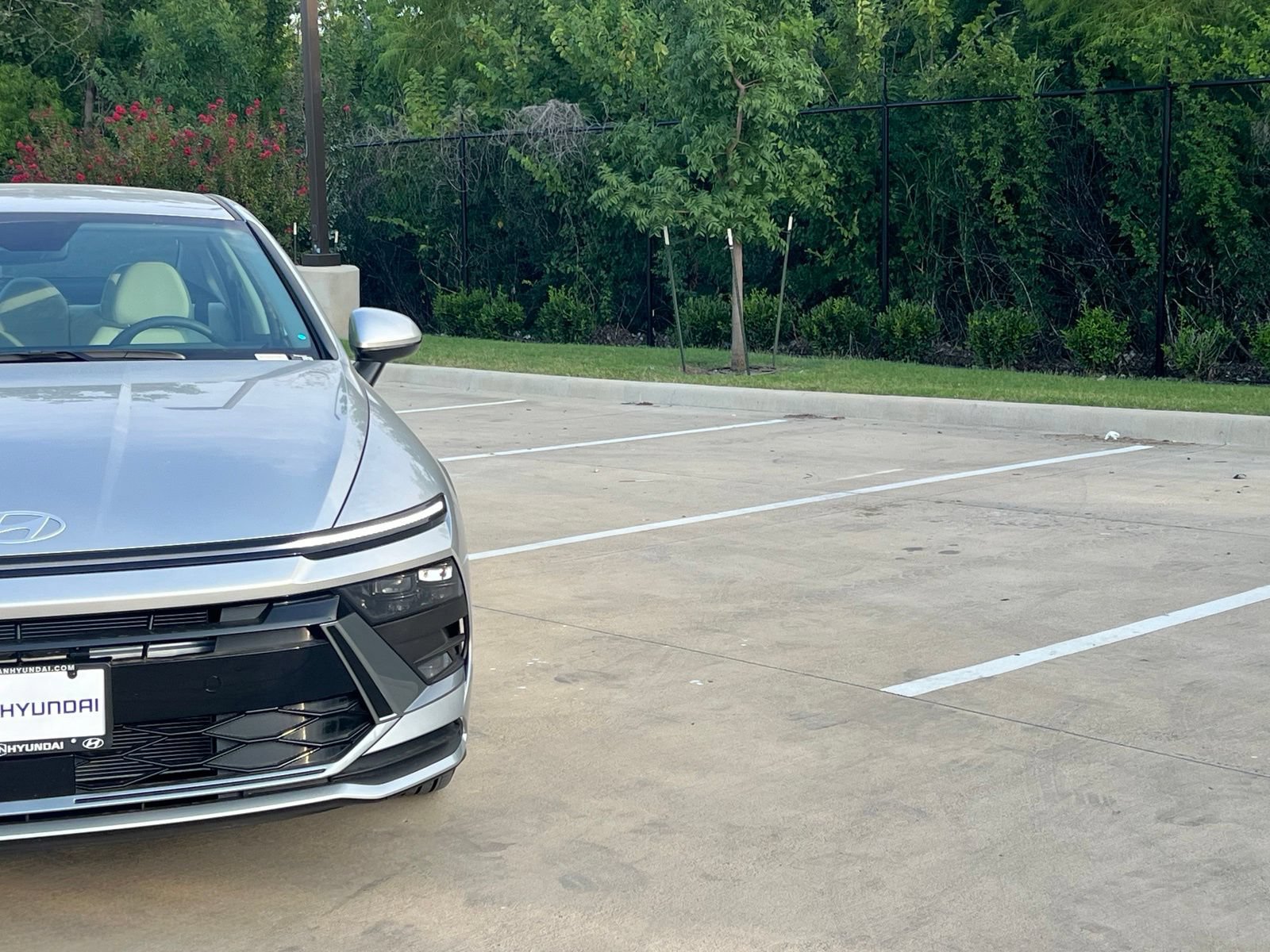 New 2026 Hyundai Sonata SE FWD image 3