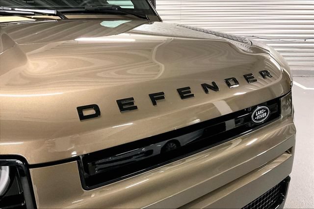 Certified 2026 Land Rover Defender 130 S AWD/4WD image 31