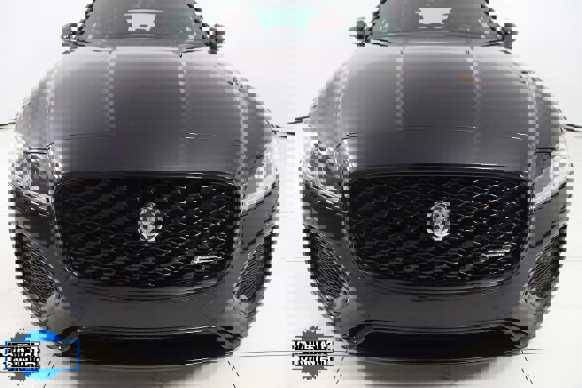 Used 2024 Jaguar XF R-Dynamic SE image 47
